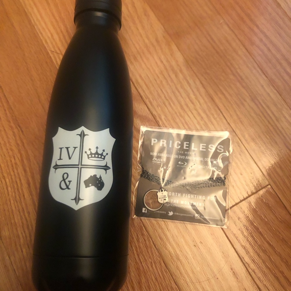 For king and country water bottle and necklace